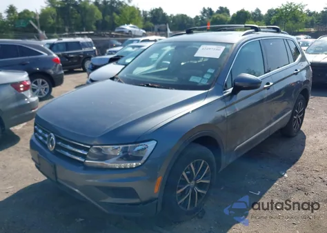2020 Volkswagen Tiguan 2.0T Se/2.0T Se R-Line Black/2.0T Sel из США, поврежденный, VIN 3VV2B7AX5LM166752